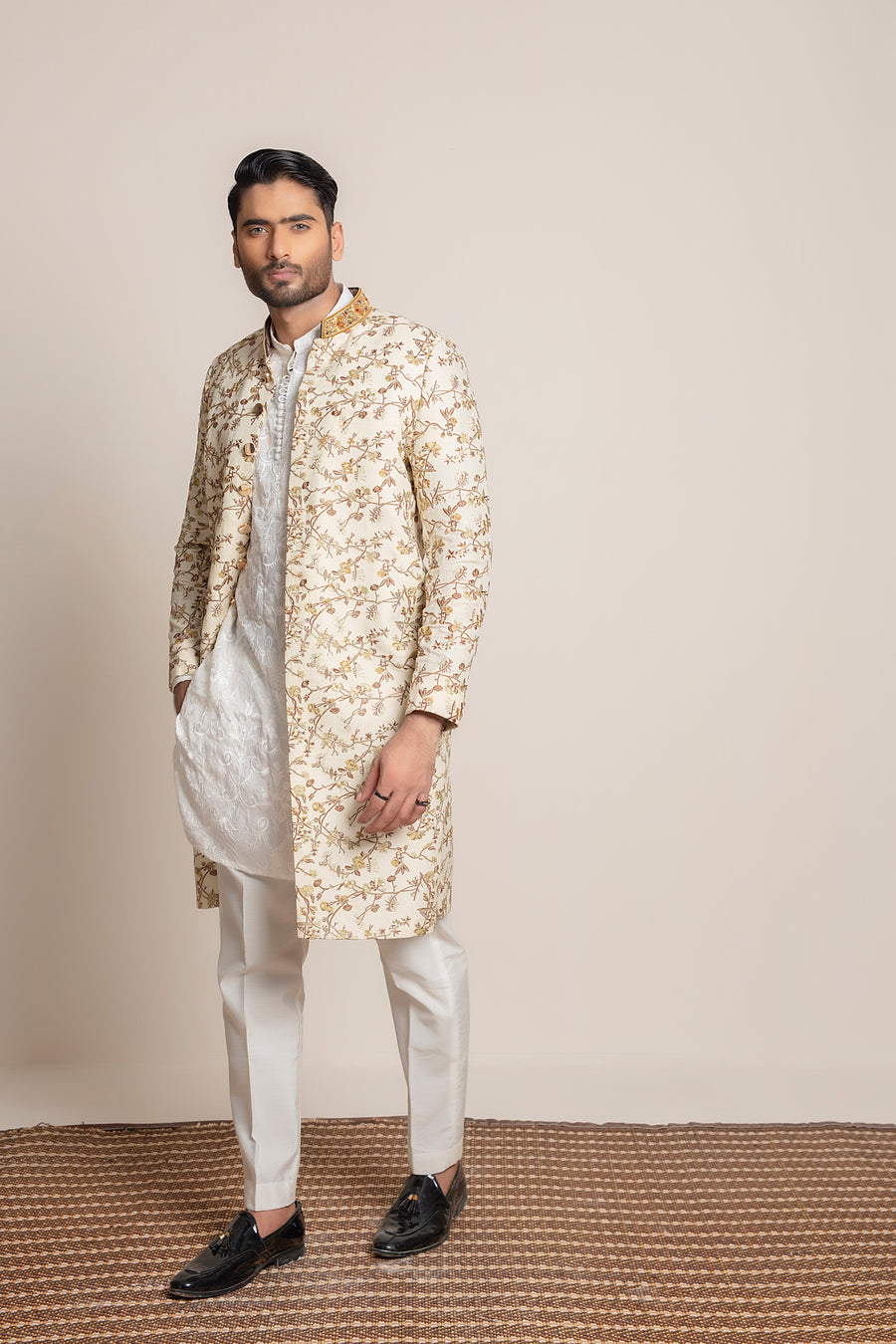 Off white embroidered Sherwani with hand work on collar