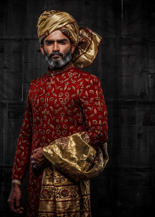 Raw Silk Maroon Hand & Machine Embroidered Sherwani